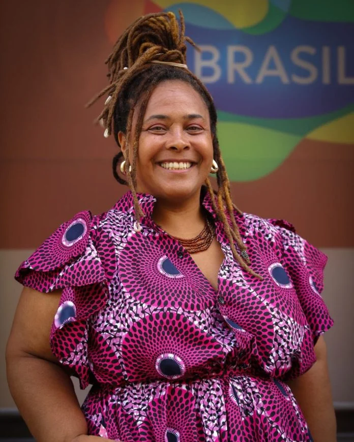Tânia Neres